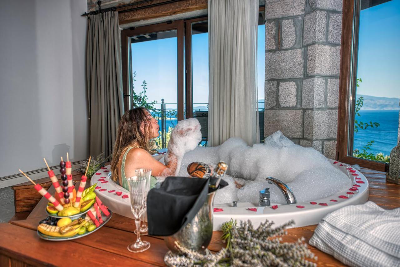 Assos Dionysos Special Class Hotel Adults Only 12 Years Экстерьер фото